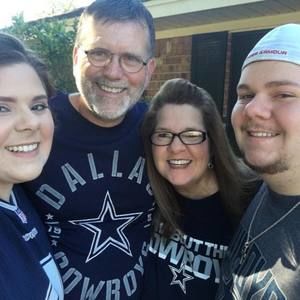 Meet your Posher, Chase